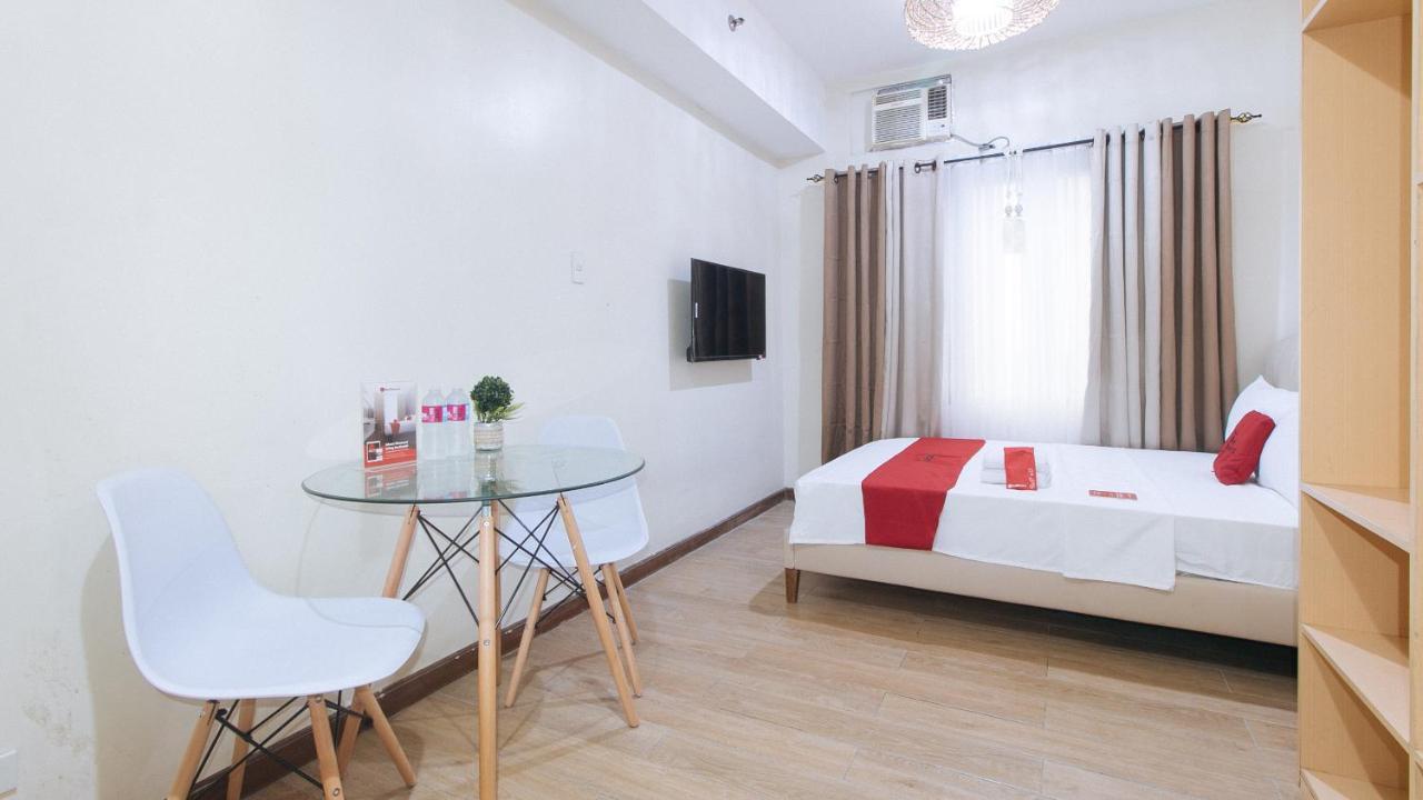 Reddoorz Plus @ Cuarto Verde Staycation Las Piñas Εξωτερικό φωτογραφία