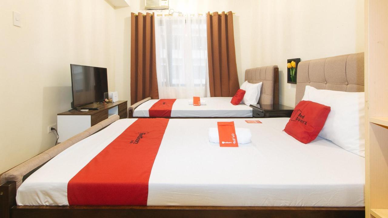 Reddoorz Plus @ Cuarto Verde Staycation Las Piñas Εξωτερικό φωτογραφία