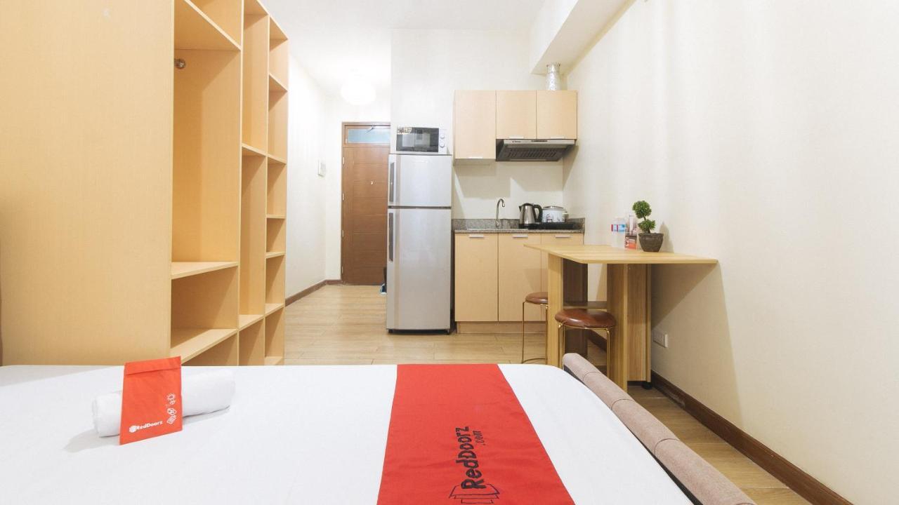 Reddoorz Plus @ Cuarto Verde Staycation Las Piñas Εξωτερικό φωτογραφία