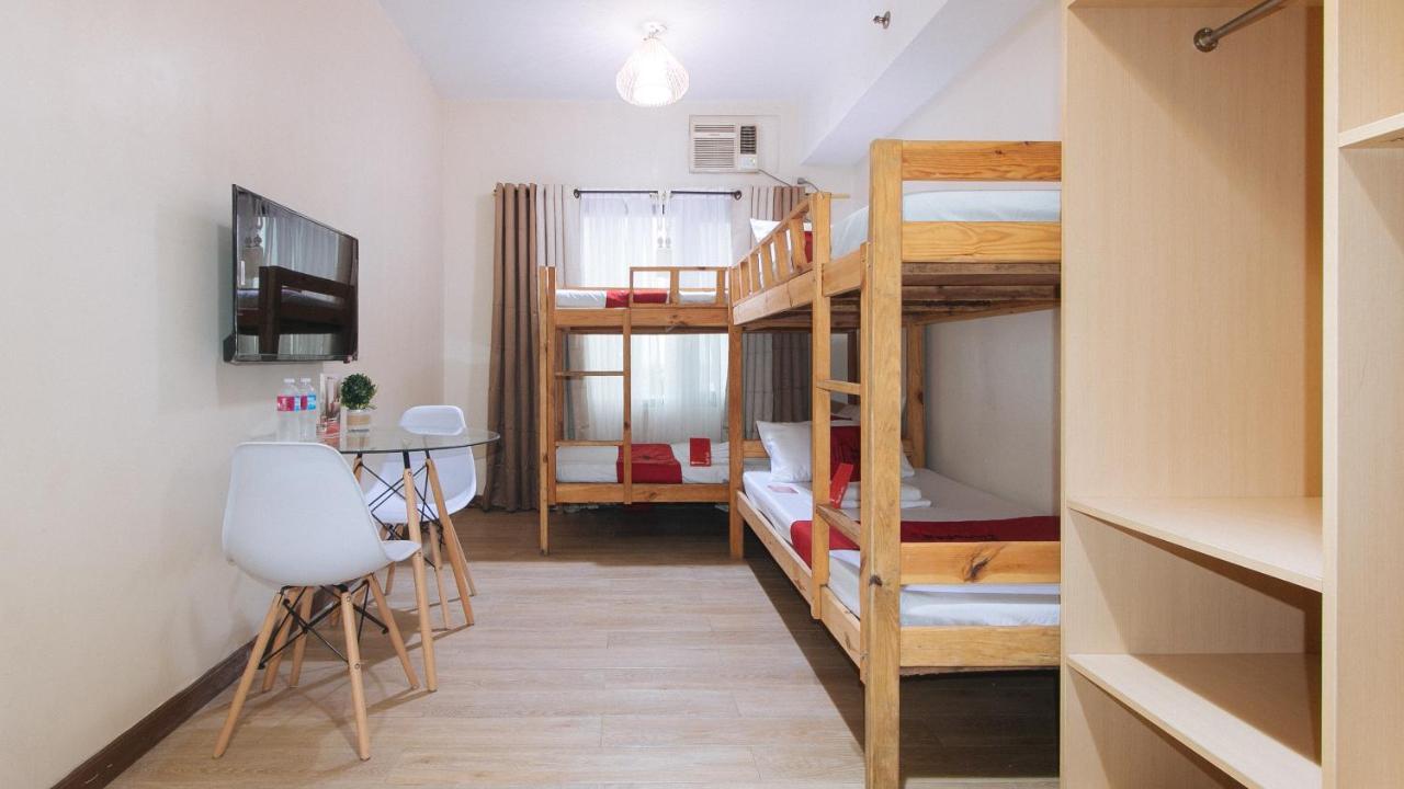 Reddoorz Plus @ Cuarto Verde Staycation Las Piñas Εξωτερικό φωτογραφία