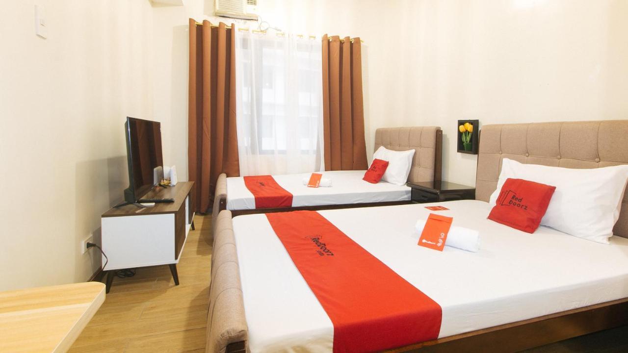 Reddoorz Plus @ Cuarto Verde Staycation Las Piñas Εξωτερικό φωτογραφία