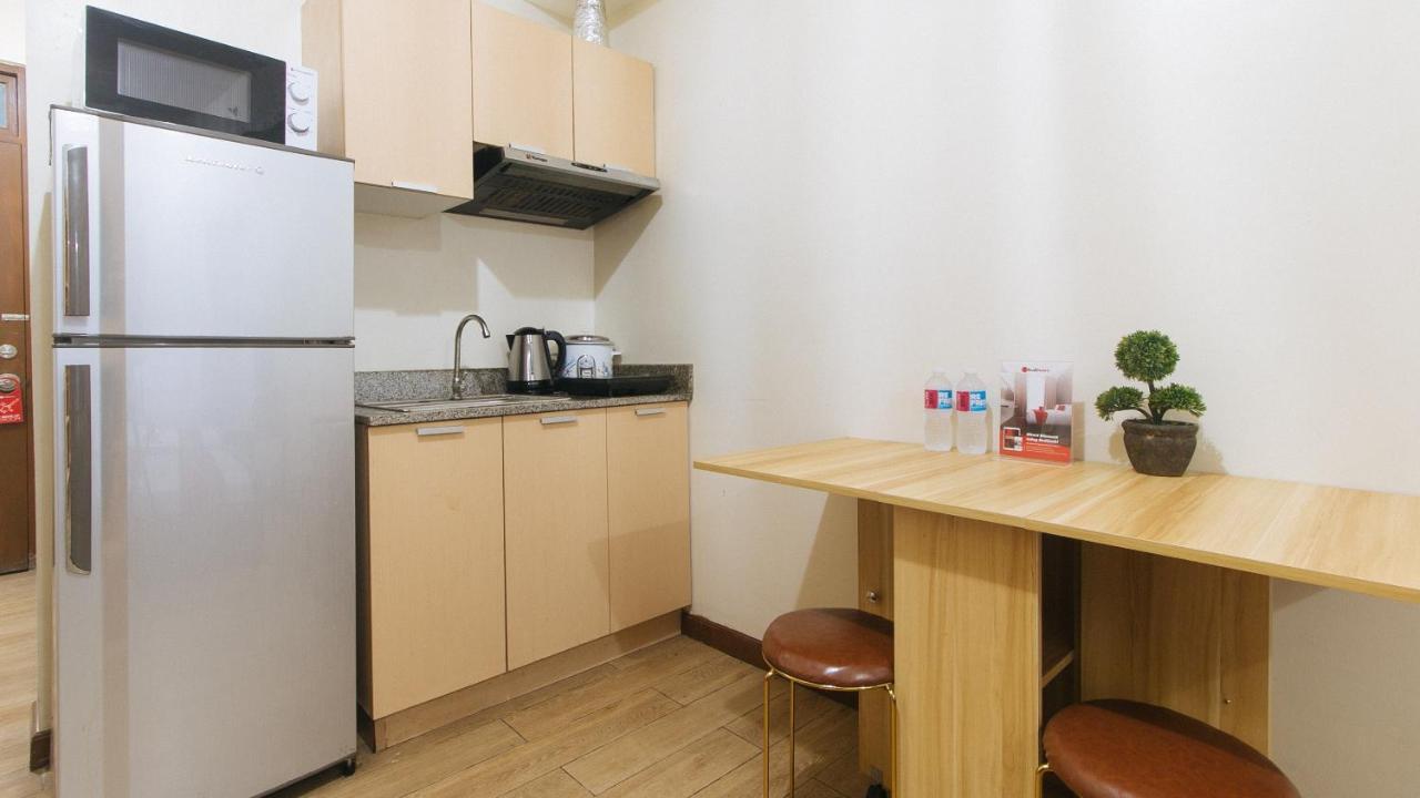 Reddoorz Plus @ Cuarto Verde Staycation Las Piñas Εξωτερικό φωτογραφία