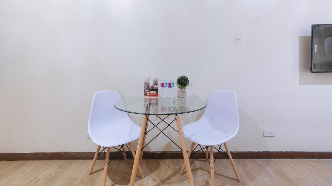 Reddoorz Plus @ Cuarto Verde Staycation Las Piñas Εξωτερικό φωτογραφία